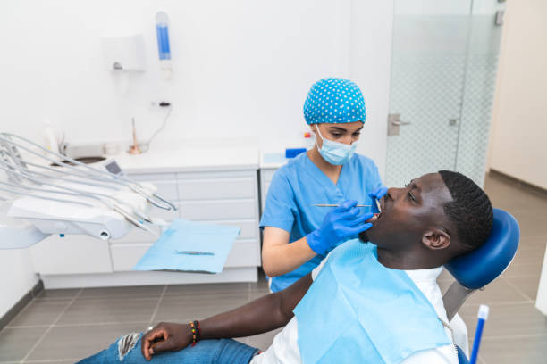Best Cracked Tooth Emergency Dentist  in East Port Orchard, WA